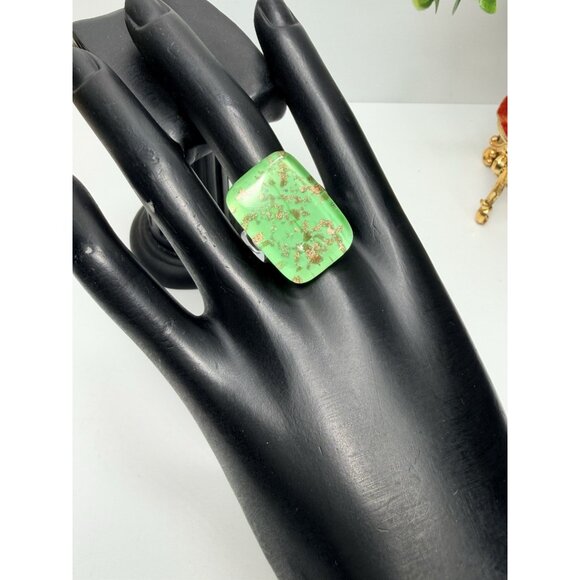 Murano Glass Ring Green Gold Flecks Rectangular Statement Ring Size 8 Pretty - Picture 2 of 10